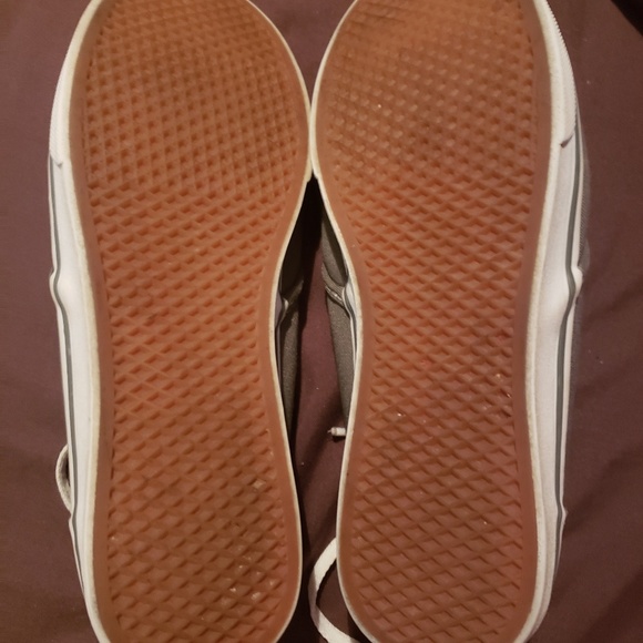 Women's Vans - Picture 3 of 6